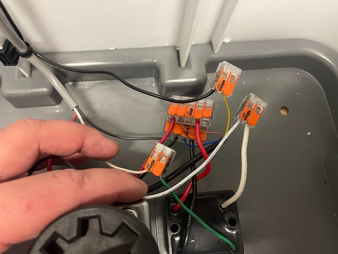 NewMotorNewClipsWiredToOldHarness