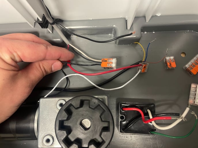 NewMotorOldHarnessDirectMotorPowerCheckMotor